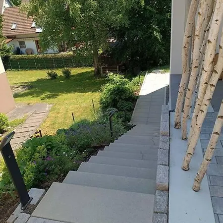 Zentrumsnah, Dennoch Im Gruenen Apartament Ravensburg