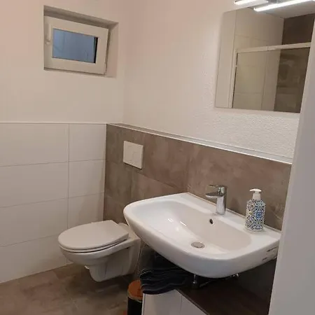 Apartament Zentrumsnah, Dennoch Im Gruenen *